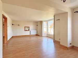 Photo 7- click for photo gallery